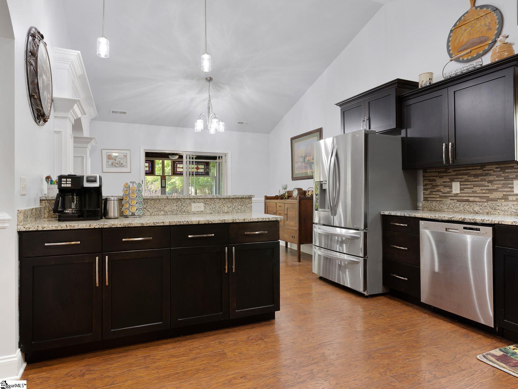 114 Long Creek Court Inman, SC 29349 - Photo 12 of 36 Gallery Image 12