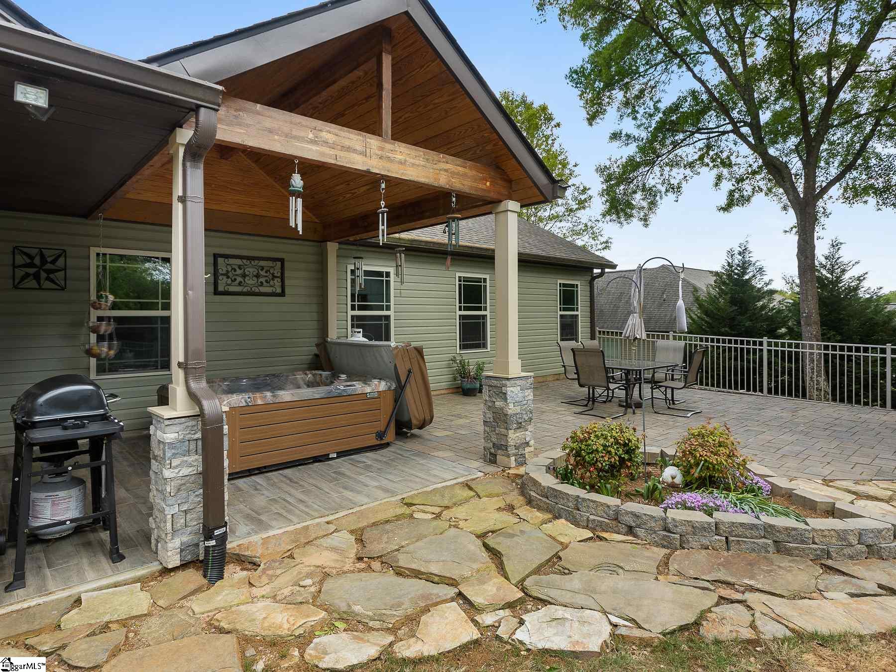 114 Long Creek Court Inman, SC 29349 - Photo 29 of 36 Gallery Image 29