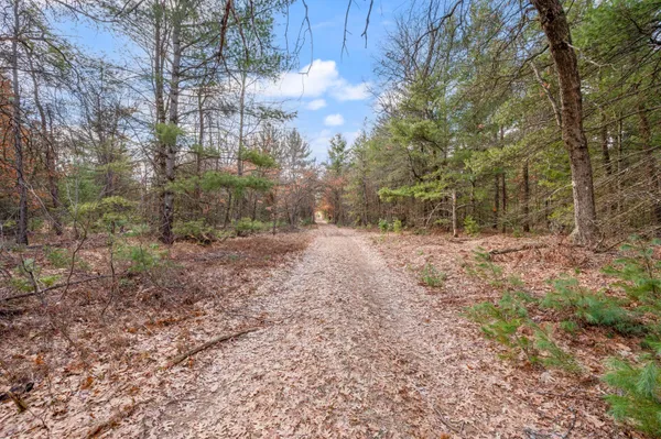 $189,300 | 837 East Lincoln Street, Brohman, MI 49312