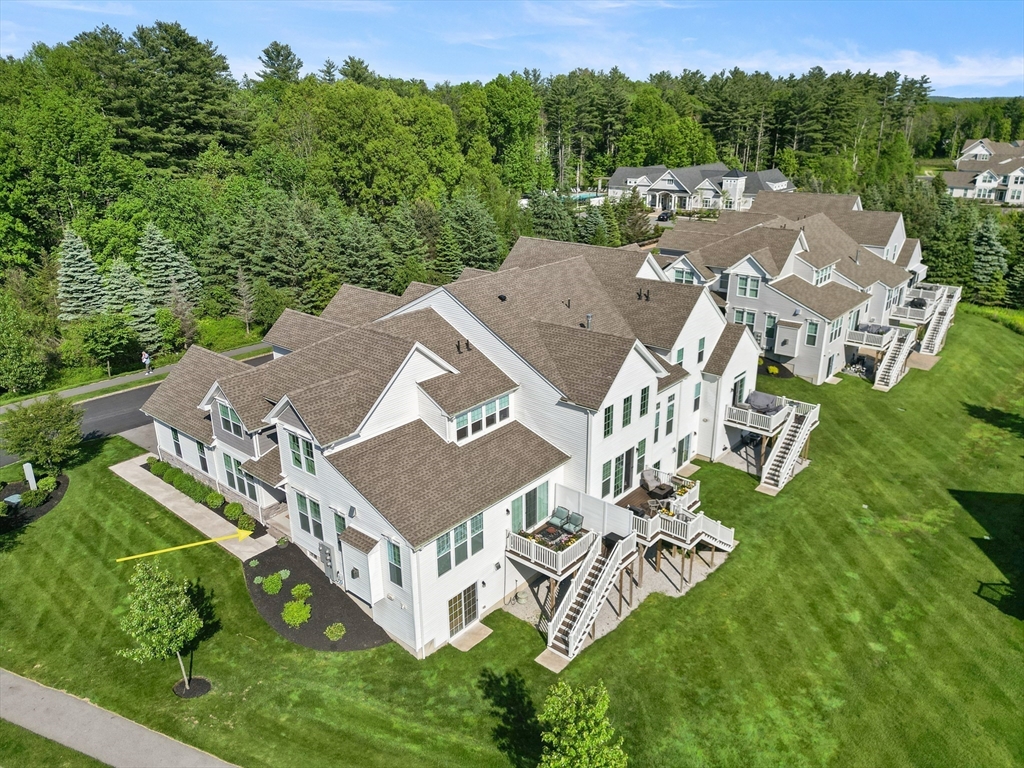 7 Hummingbird Way, Unit 150 Methuen, MA 01844 - Photo 26 of 41