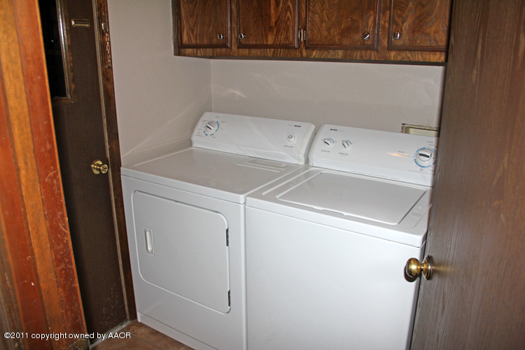 5209 Royce Drive Amarillo, TX 79110 - Photo 18 of 20 Utility