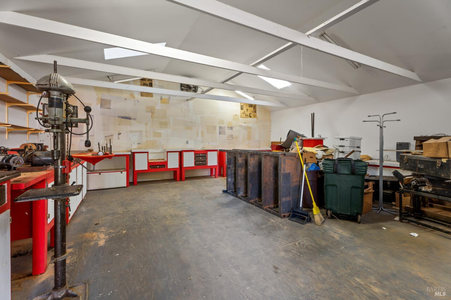 24465 Sherwood Road Willits, CA 95490 - Photo 22 of 24