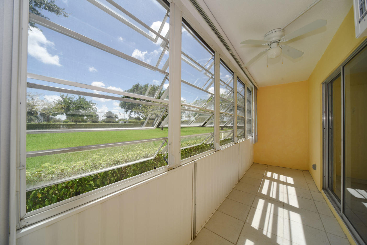 261 Suffolk F, Unit 261 Boca Raton, FL 33434 - Photo 21 of 23 261 22