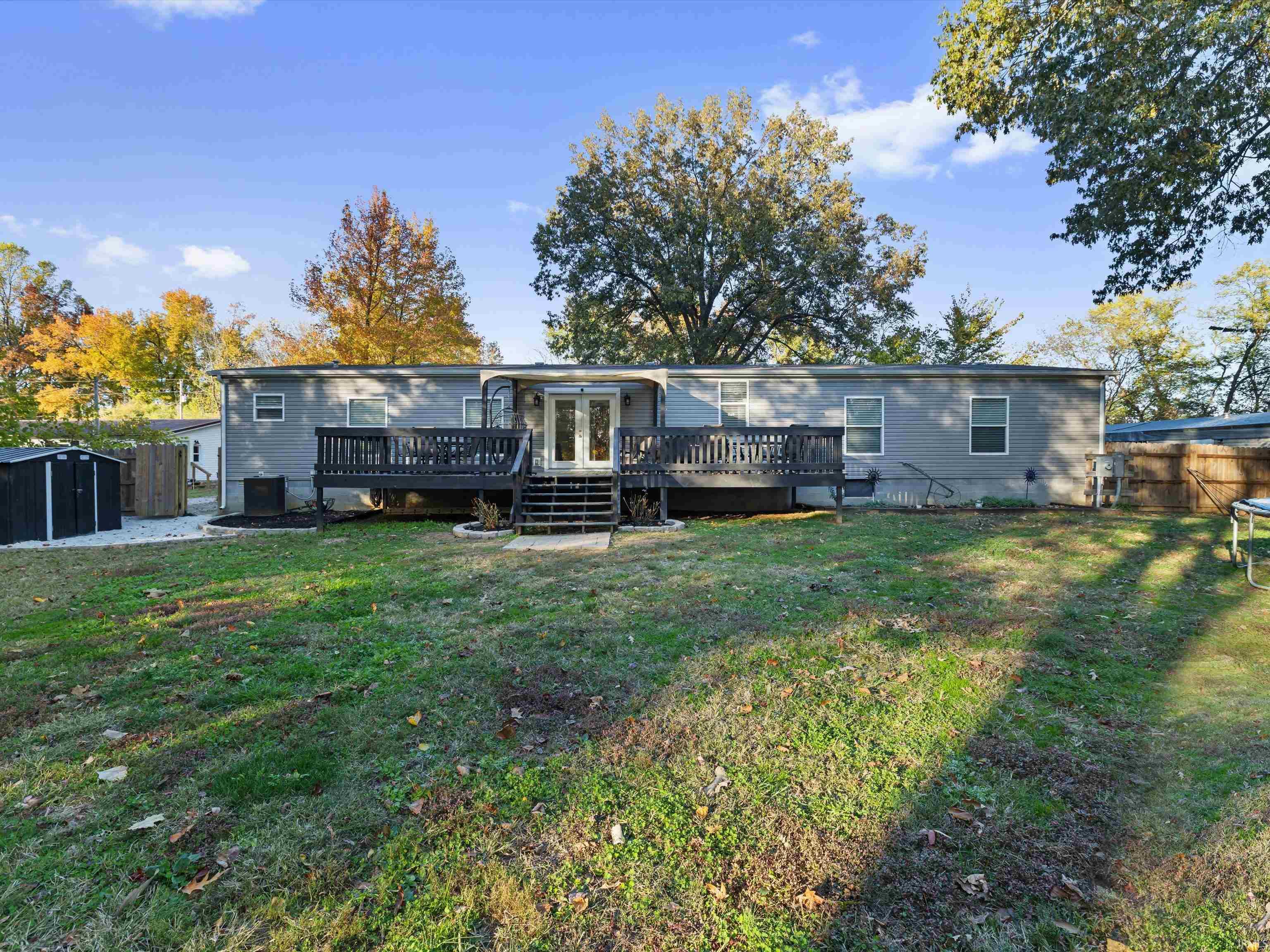 1611 Hills Road Newburgh, IN 47630 - Photo 14 of 36 Gallery Image 14