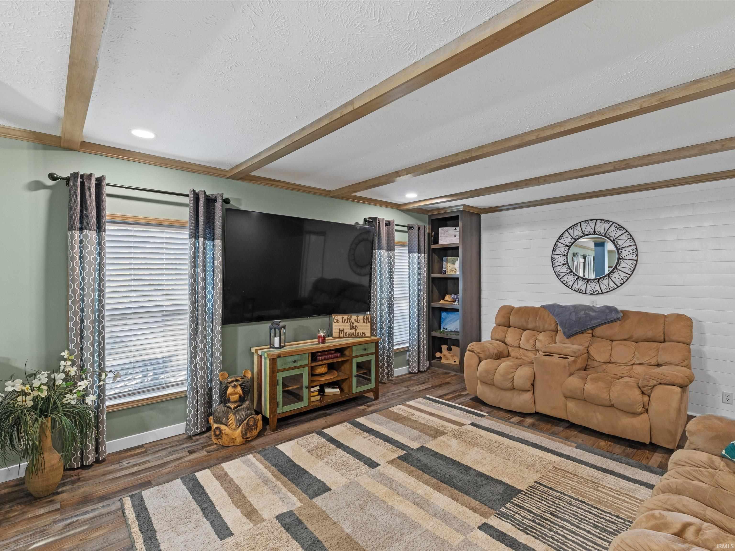1611 Hills Road Newburgh, IN 47630 - Photo 17 of 36 Gallery Image 17