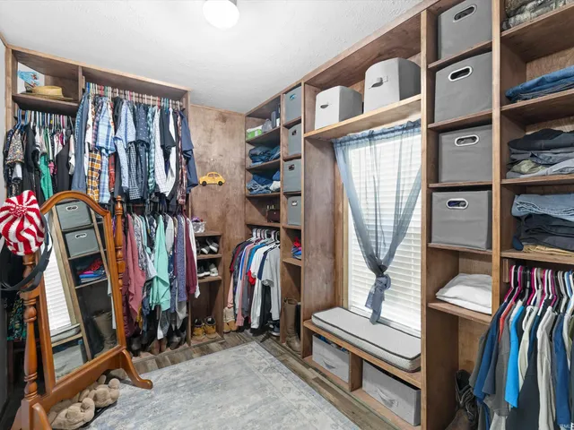 $254,900 | 1611 Hills Road, Newburgh, IN 47630