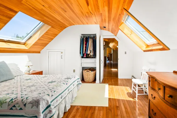 $1,850,000 | 161 North Road, Matinicus, ME 04851