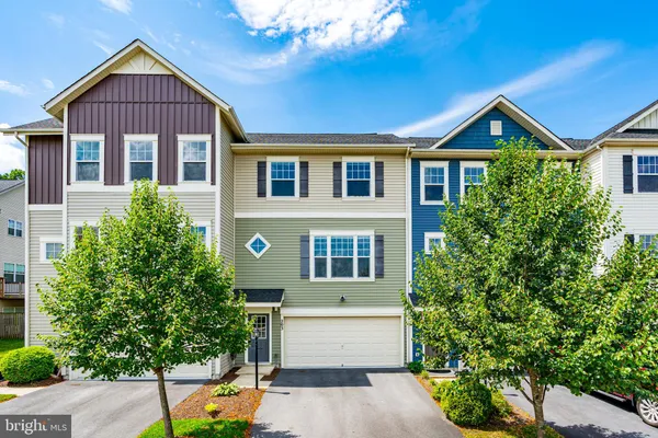 $417,500 | 203 Centennial Drive, Stephenson, VA 22656