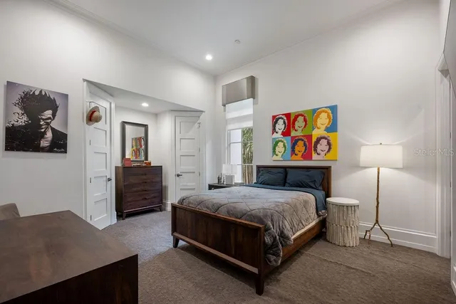 a close view of light fixtures