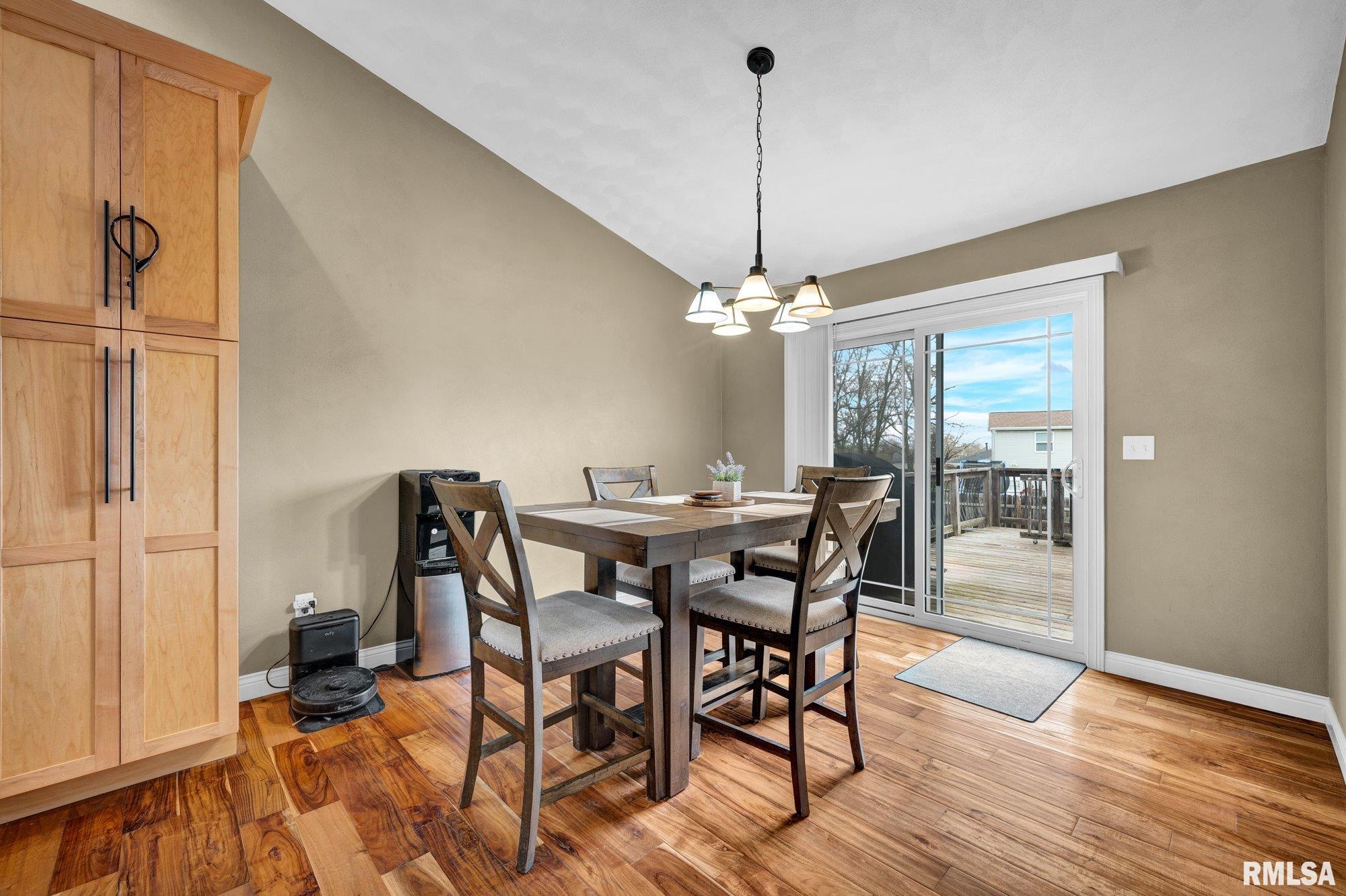 638 Mickel Parkway Washington, IL 61571 - Photo 14 of 49