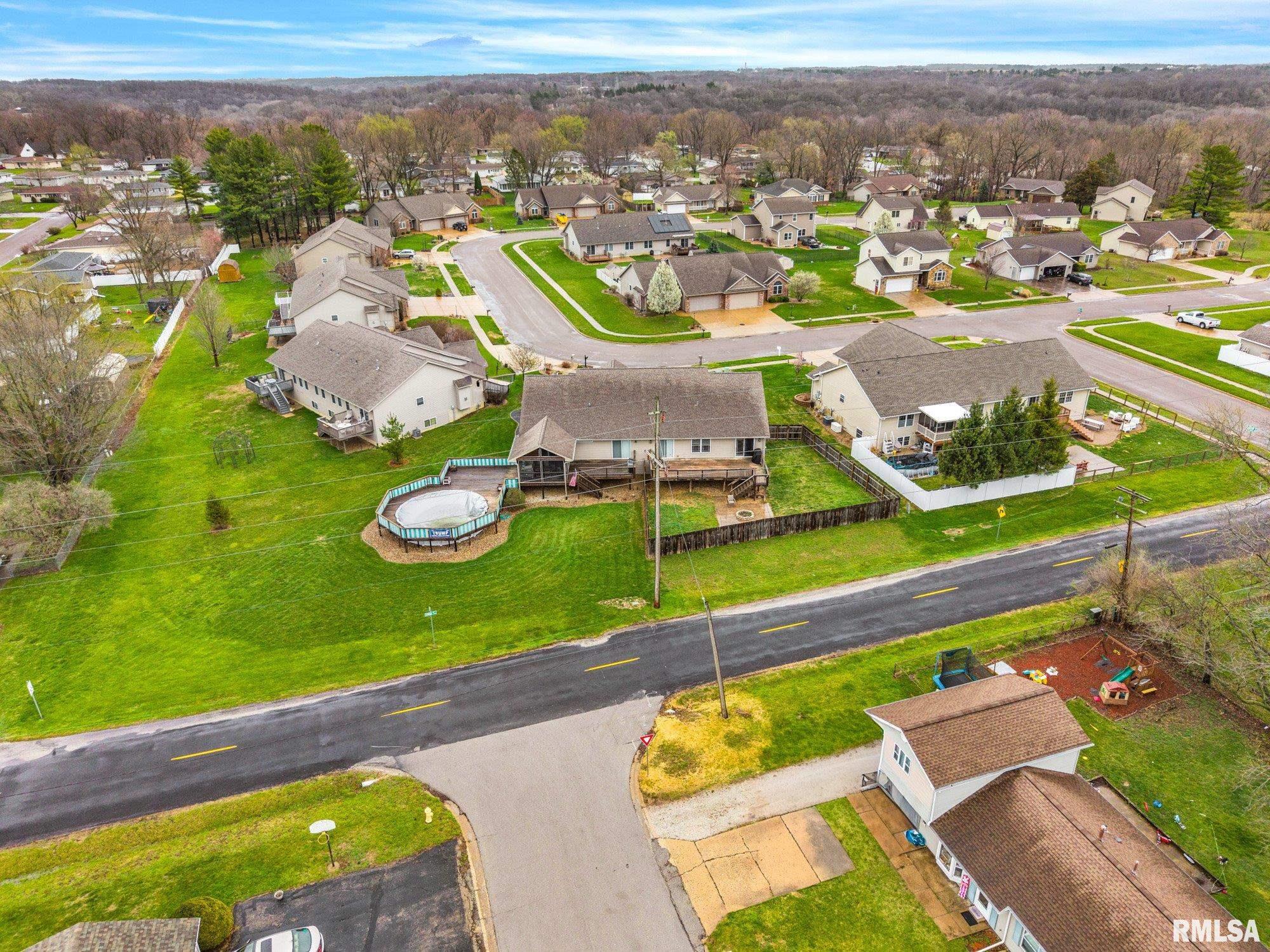 638 Mickel Parkway Washington, IL 61571 - Photo 39 of 49
