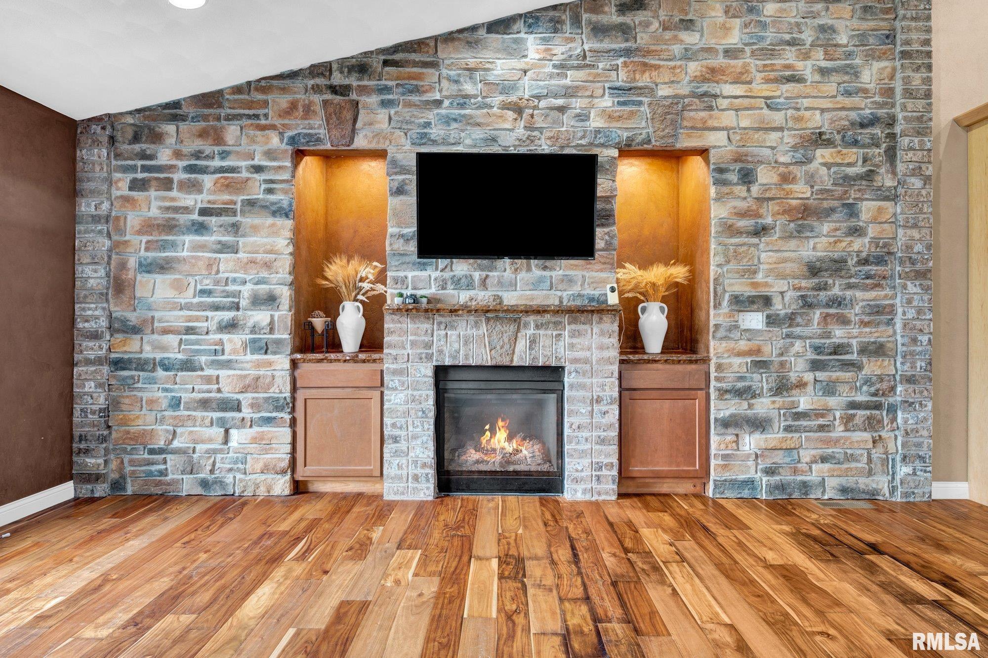 638 Mickel Parkway Washington, IL 61571 - Photo 6 of 49