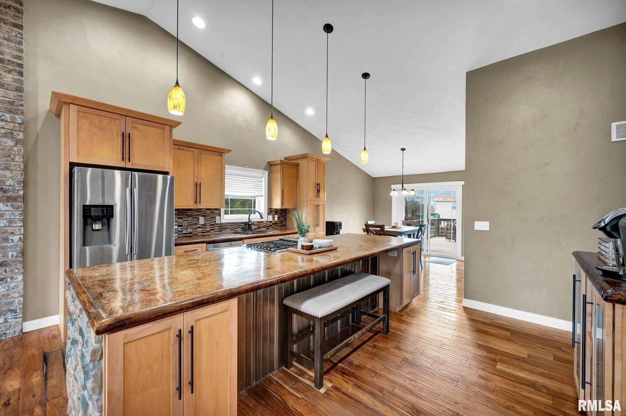 638 Mickel Parkway Washington, IL 61571 - Photo 9 of 49