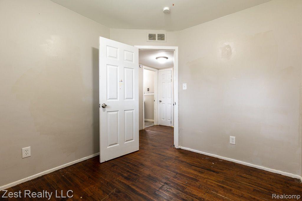 29470 Thomas Court Inkster, MI 48141 - Photo 14 of 20