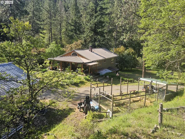 $559,000 | 4539 Highway 238, Jacksonville, OR 97530
