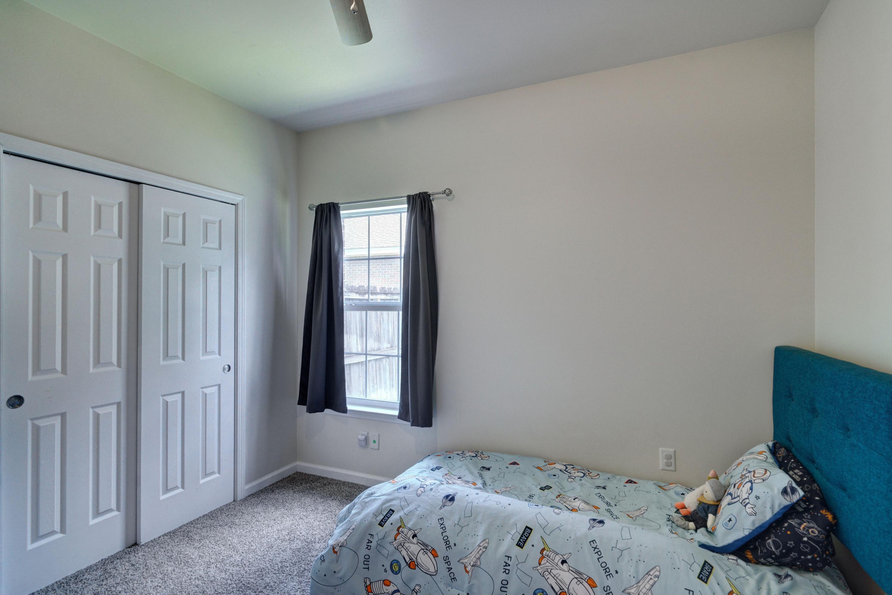 284 Jones Road Crestview, FL 32536 - Photo 25 of 41 25-25-Bedroom-02-02