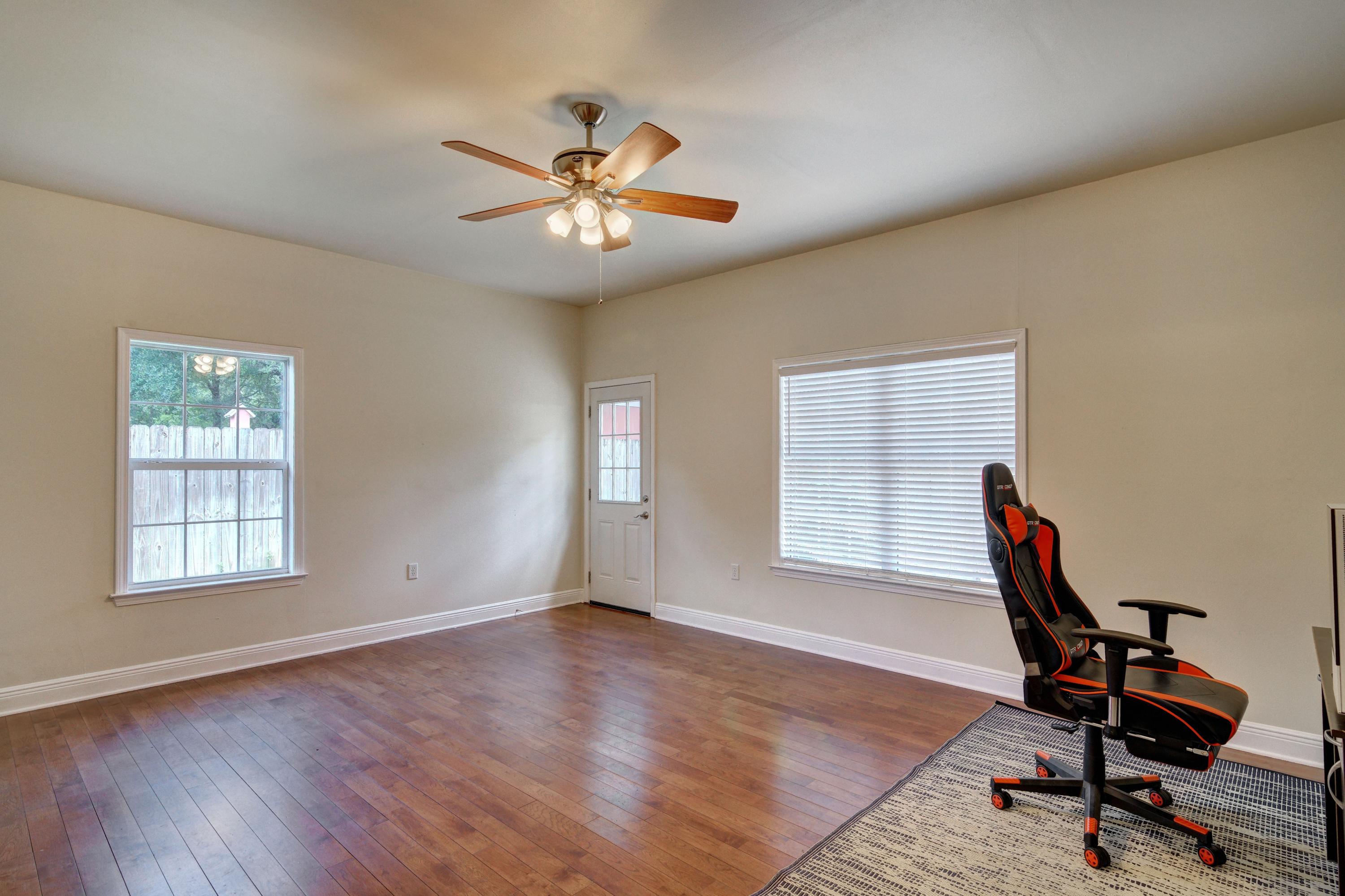 284 Jones Road Crestview, FL 32536 - Photo 33 of 41 33-33-Bonus-Room-02