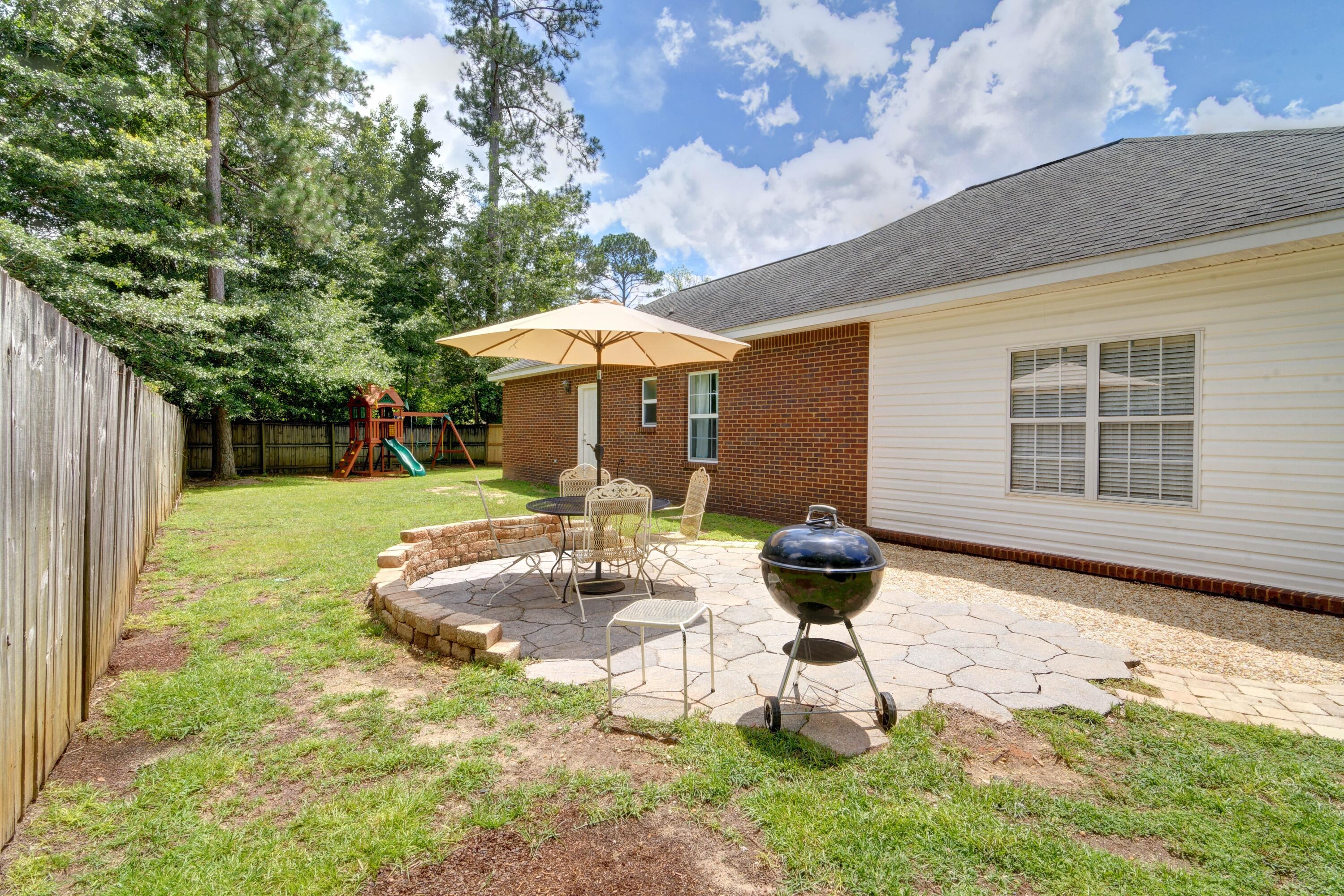 284 Jones Road Crestview, FL 32536 - Photo 38 of 41 38-38-Patio-02