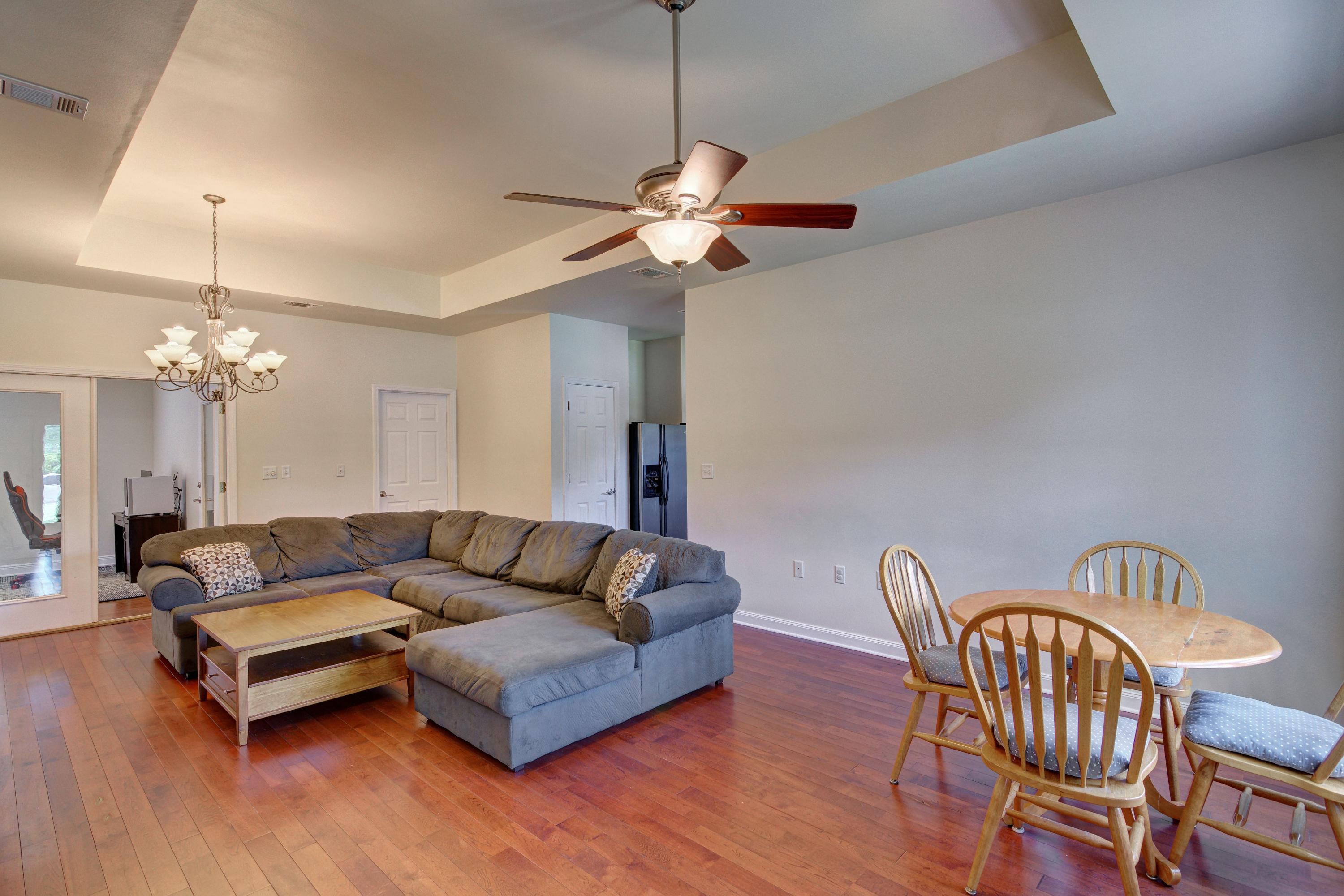 284 Jones Road Crestview, FL 32536 - Photo 9 of 41 5-05-Entrance-02