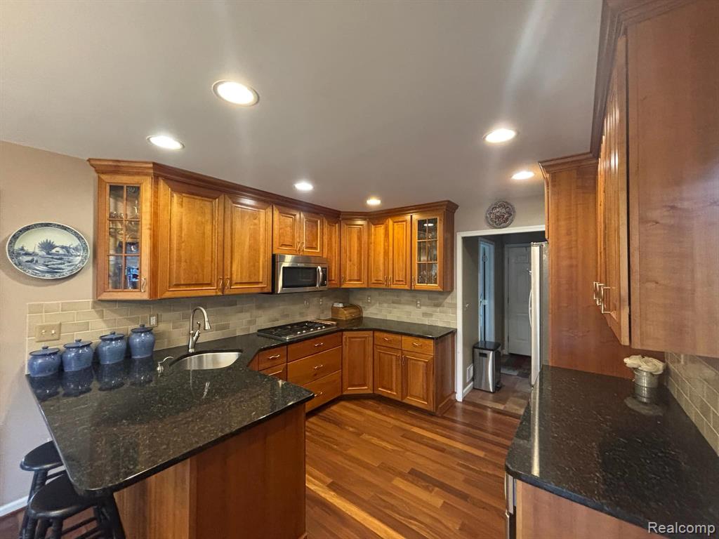 7211 Hewitt Road Jeddo, MI 48032 - Photo 4 of 49