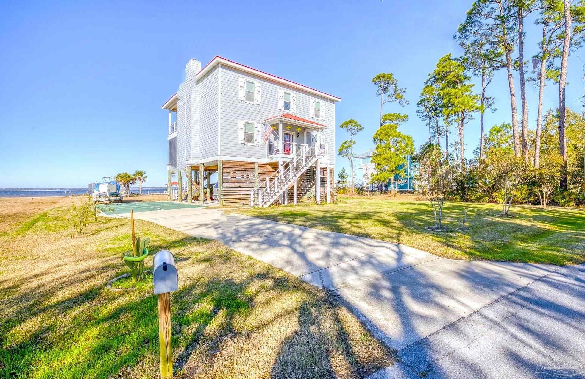 797 Dolphin Road Milton, FL 32583 - Photo 5 of 49 Gallery Image 5