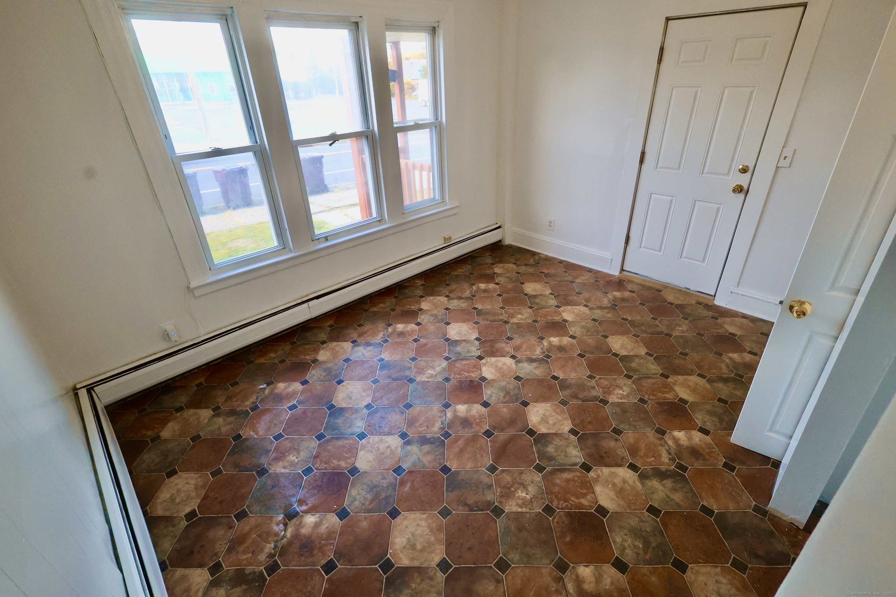 660 West Main Street New Britain, CT 06053 - Photo 21 of 26 a view of empty room with wooden floor