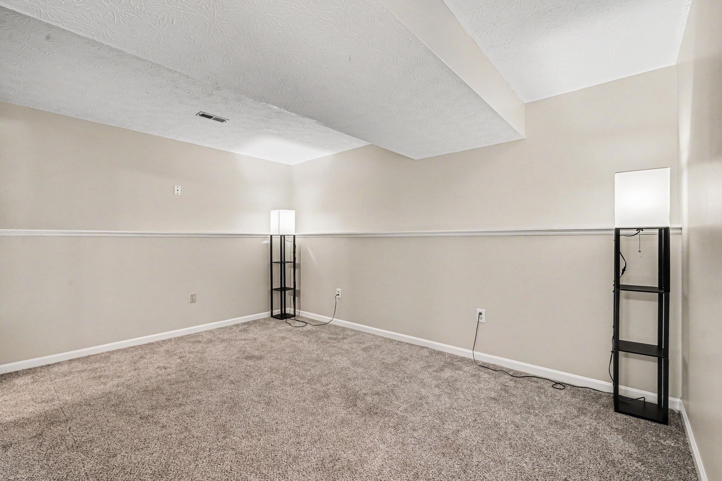 2656 Ridgecrest Lane Covington, KY 41017 - Photo 12 of 15 013_file_4492