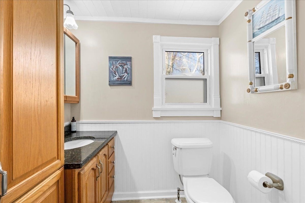 111 Northwest Road Spencer, MA 01562 - Photo 26 of 42