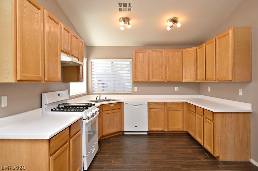 983 Ridge Path Avenue Henderson, NV 89015 - Photo 20 of 45 Gallery Image 20