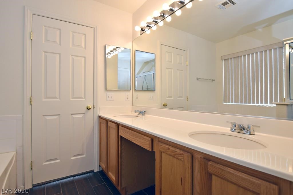 983 Ridge Path Avenue Henderson, NV 89015 - Photo 35 of 45 Gallery Image 35