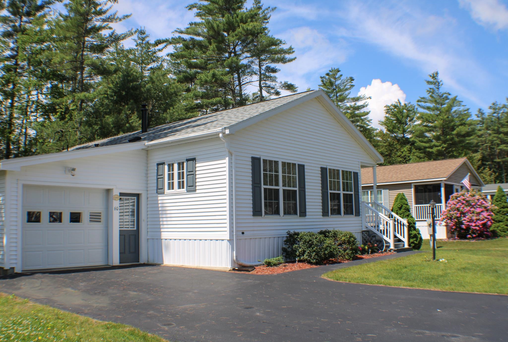 60 Temple Drive Rochester, NH 03868 - Photo 2 of 33