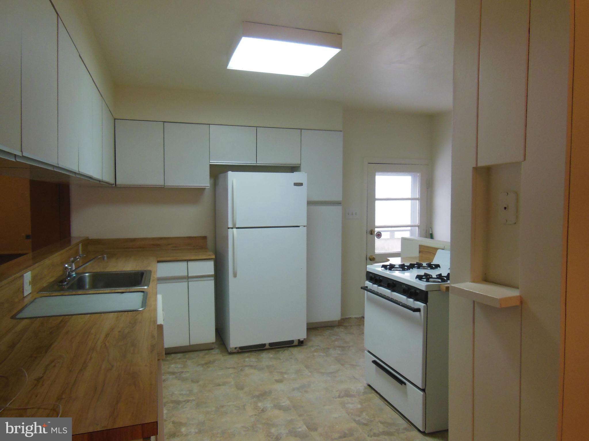 3746 Trent Road Randallstown, MD 21133 - Photo 12 of 18 Kitchen