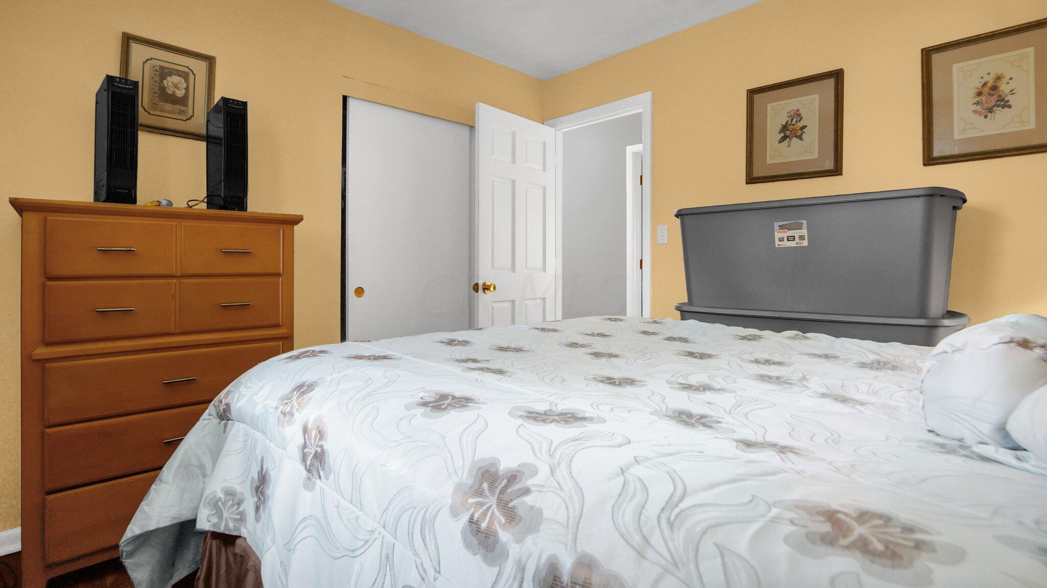 3949 Hillman Road West Columbus, OH 43207 - Photo 13 of 28 13-web-or-mls-3949-hillman-rd-w