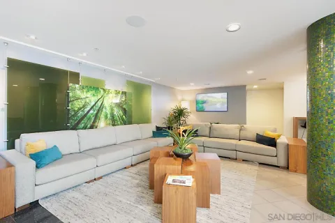 $675,000 | 850 Beech Street, Unit 203, San Diego, CA 92101