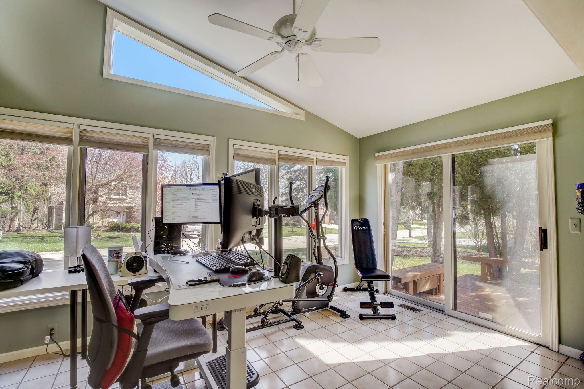 41773 Waterfall Road Northville, MI 48168 - Photo 25 of 55