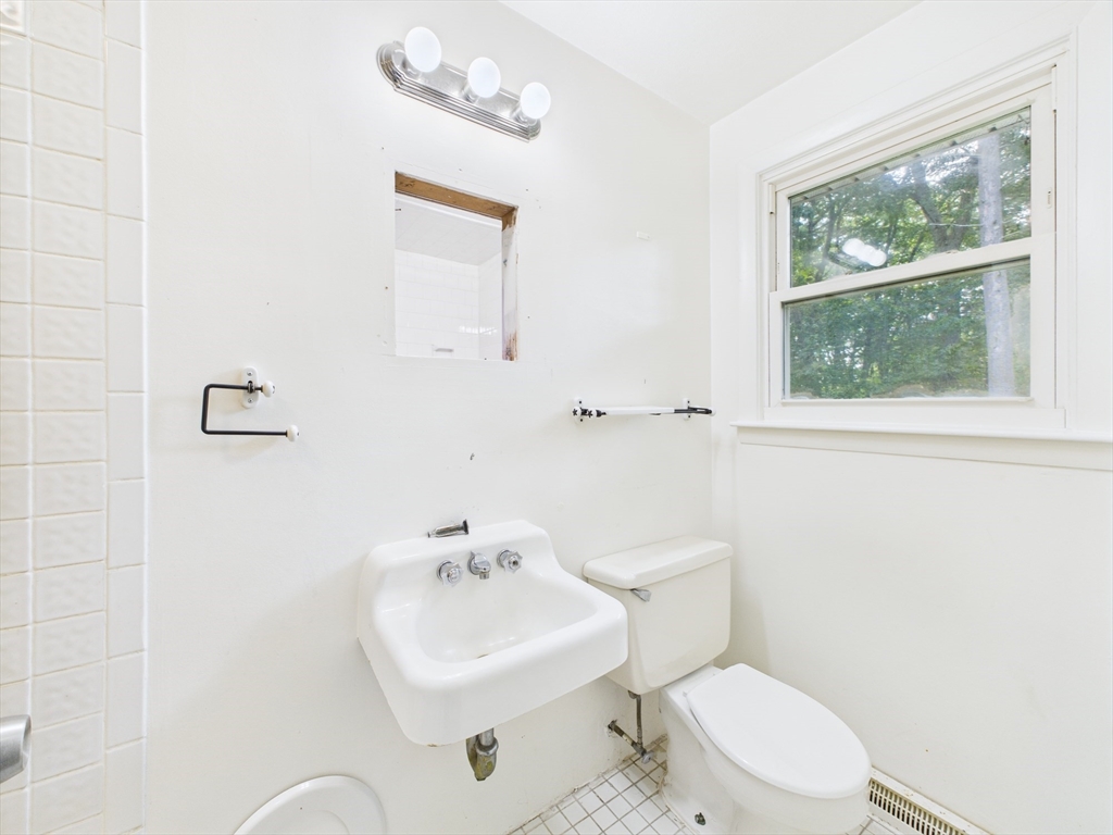 91 Old Post Road Sharon, MA 02067 - Photo 13 of 13