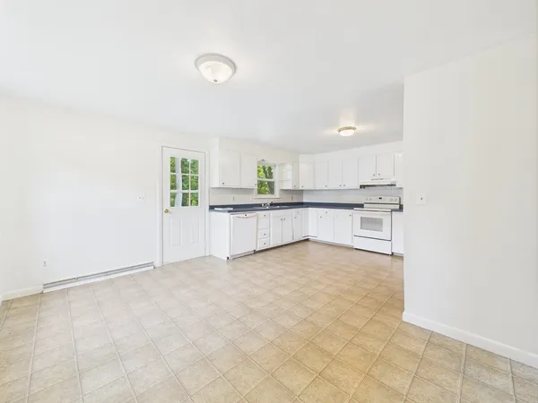 $3,500 | 91 Old Post Road, Sharon, MA 02067