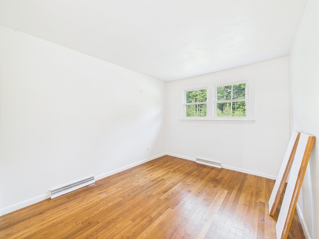 91 Old Post Road Sharon, MA 02067 - Photo 10 of 13