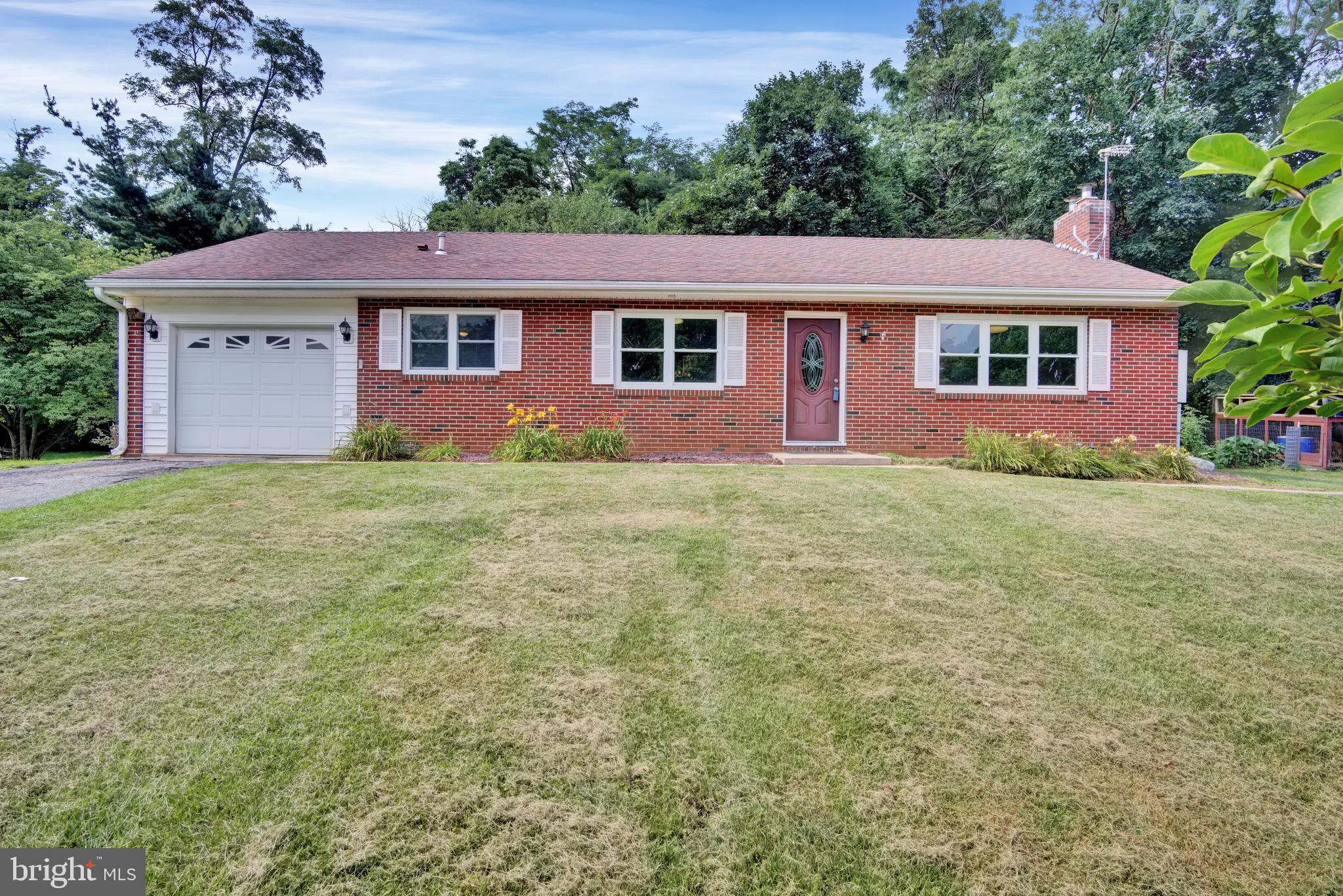 204 West Springville Road Boiling Springs, PA 17007 - Photo 1 of 47 Gallery Image 1