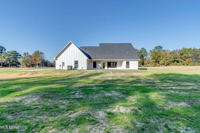 $430,000 | 227 Renfroe Road, Canton, MS 39046