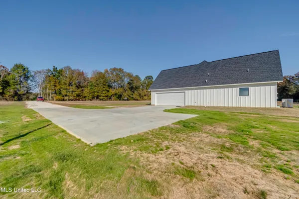 $429,500 | 227 Renfroe Road, Canton, MS 39046