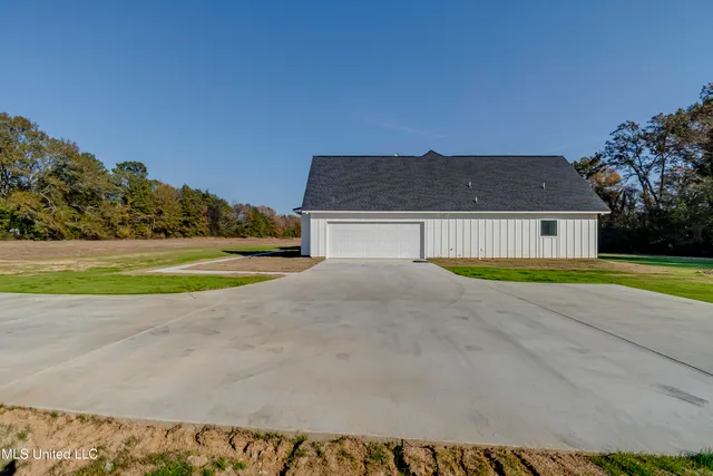 $430,000 | 227 Renfroe Road, Canton, MS 39046