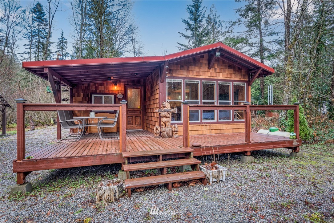 3034 Tower Road Maple Falls, WA 98266 - Photo 1 of 37