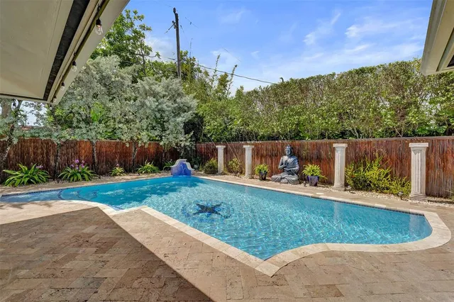 $1,495,000 | 2732 Northeast 26th Street, Fort Lauderdale, FL 33305