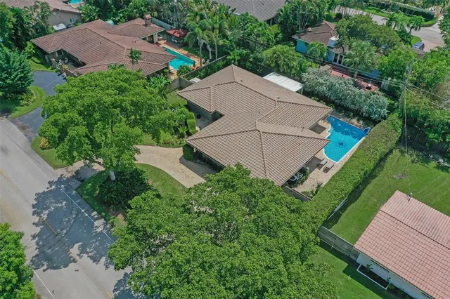 $1,495,000 | 2732 Northeast 26th Street, Fort Lauderdale, FL 33305