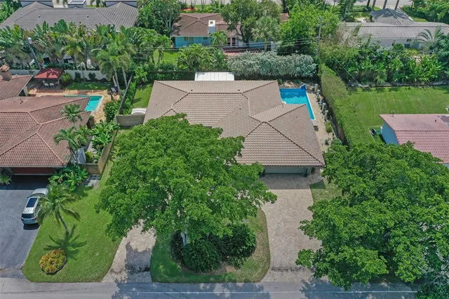 $1,495,000 | 2732 Northeast 26th Street, Fort Lauderdale, FL 33305