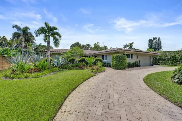 $1,495,000 | 2732 Northeast 26th Street, Fort Lauderdale, FL 33305