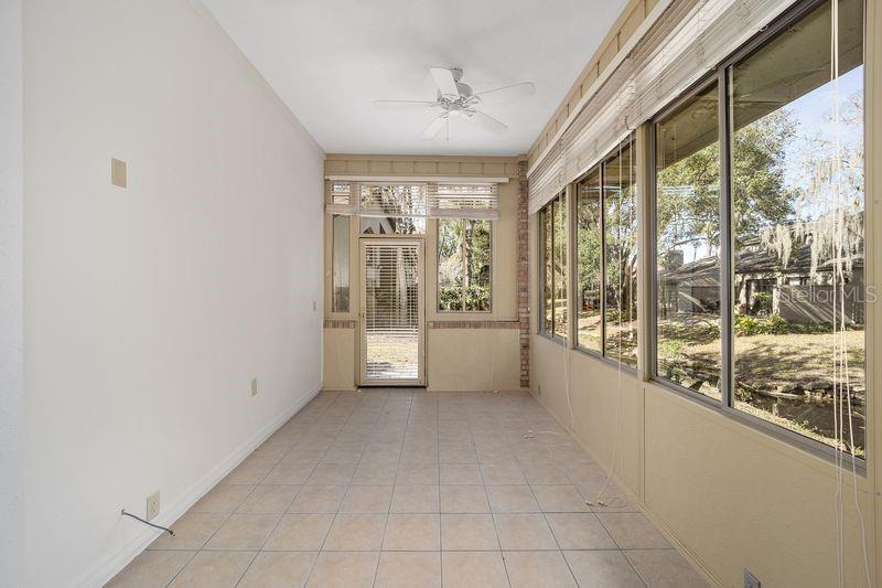 1906 Southeast Clatter Bridge Road Ocala, FL 34471 - Photo 6 of 12