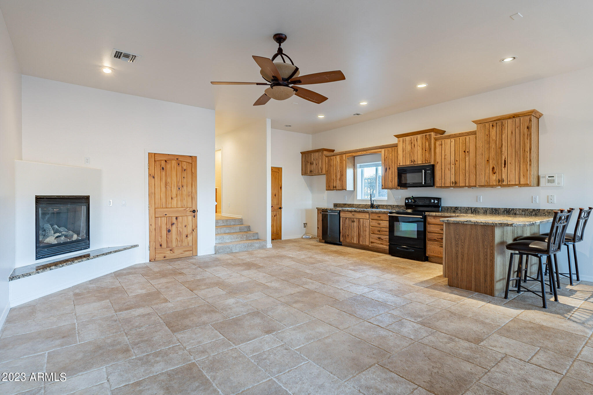 306 South Hilton Road Apache Junction, AZ 85119 - Photo 10 of 55 Hilton-10