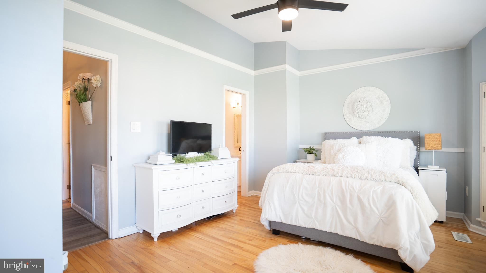 40 Victoria Square Frederick, MD 21702 - Photo 20 of 36